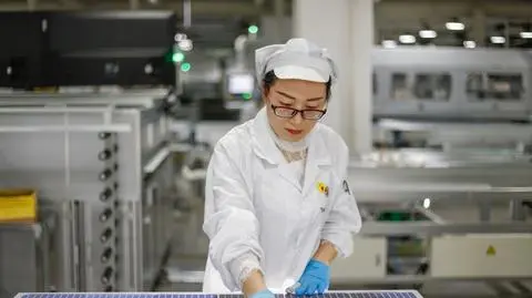 Poziom wody w zbiornikach elektrowni spadł o połowę. Chińskie fabryki wstrzymują produkcję