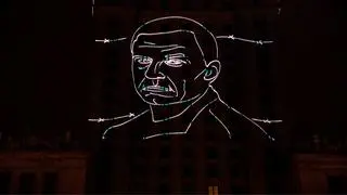 Na budynku Pałacu Kultury i Nauki wyświetlono wizerunek Andrzeja Poczobuta