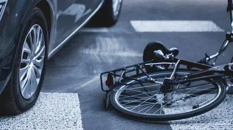 Powiadomił policję, że przejechał leżącego na jezdni. "Sprawa przybrała zaskakujący obrót"