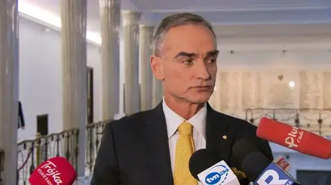 Być może ma jakieś unikalne kompetencje. Senator PiS o nowym wiceministrze