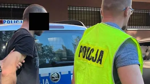 Pijany 37-latek wiózł troje dzieci w samochodzie