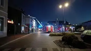 Łabiszyn. Tragiczny pożar w kamienicy, nie żyje jedna osoba