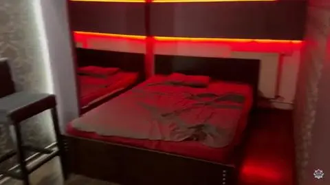 Klub nocny, do którego weszli policjanci