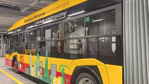 We flocie MZA jest już sto autobusów elektrycznych