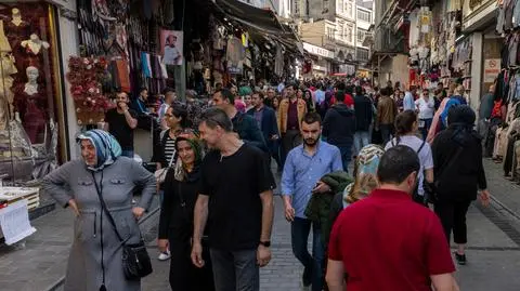 istanbul turcja shutterstock_1556542901