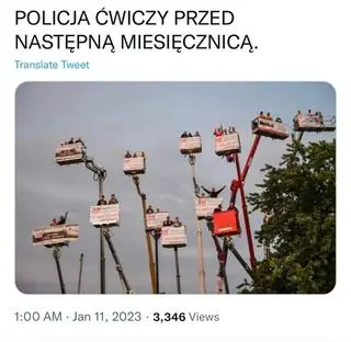 Mem z wysięgnikami