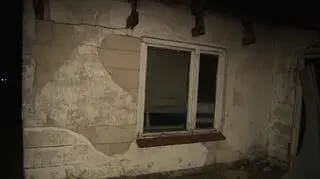 W takich pustostanach koczują bezdomni 