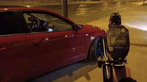 Pędził przez centrum Łodzi, na liczniku miał 159 km/h. "Testował możliwości auta"