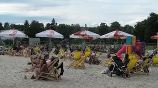 Plaża na brzegu