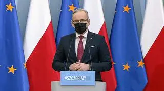 Minister zdrowia: uczniowie klas IV-VIII szkół podstawowych i szkół średnich będą mogli wrócić do nauki w trybie hybrydowym