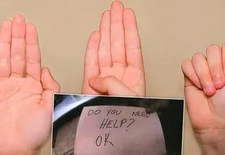 Gesty i znaki, które mogą ratować życie