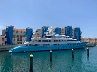 Superjacht Axioma
