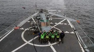 Lotniskowiec na manewrach NATO