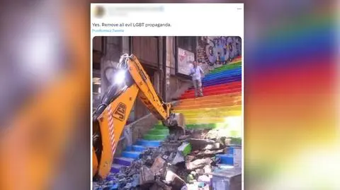 We Włoszech zburzyli schody z powodu "barw LGBT"? Podwójna manipulacja