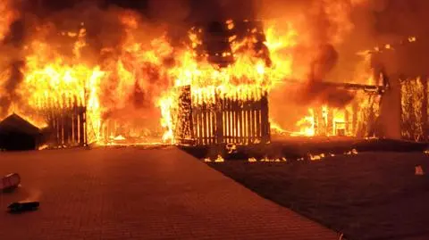 Akcja strażaków trwała ponad trzy godziny
