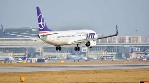 Koronawirus we Włoszech. LOT i Ryanair wprowadzają zmiany w rozkładach