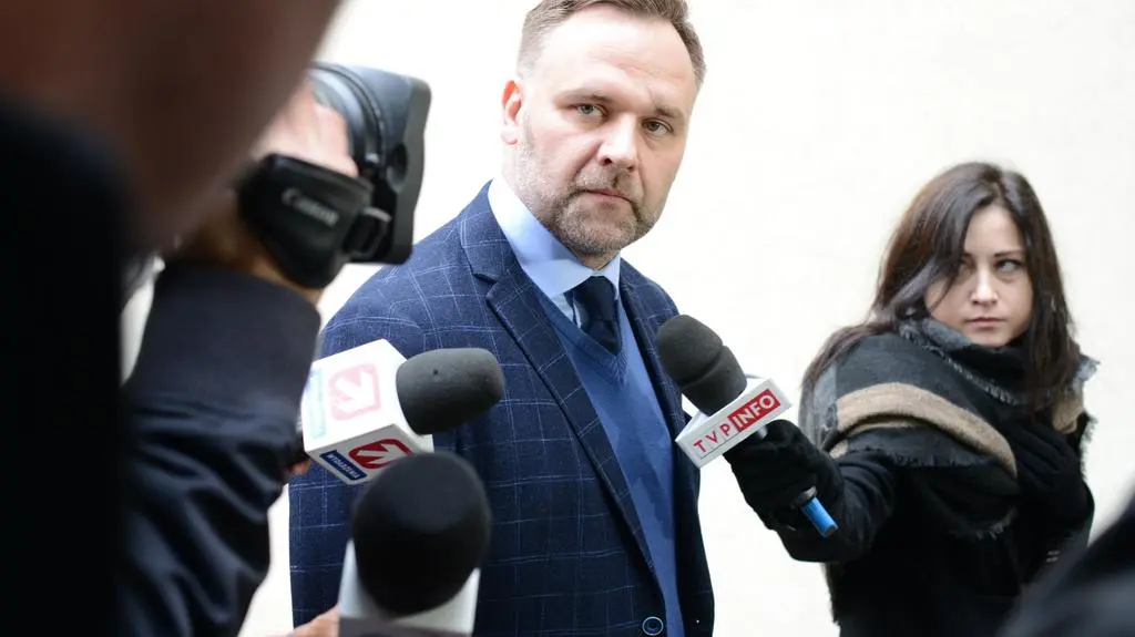 Na Nowogrodzkiej pojawił się m