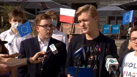 Młodzi poznańscy aktywiści piszą do ministra edukacji narodowej i zbierają podpisy pod petycją o odwołanie Roberta Gawła