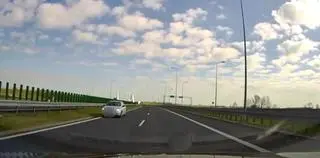 Kobieta jechała pod prąd na S5