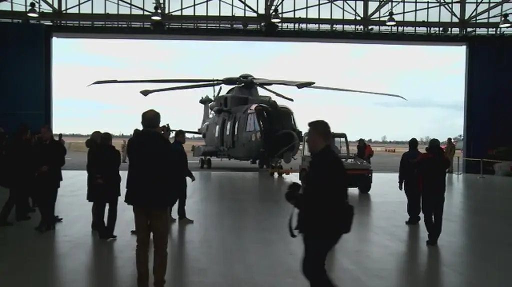 Śmigłowiec AW101 z bliska