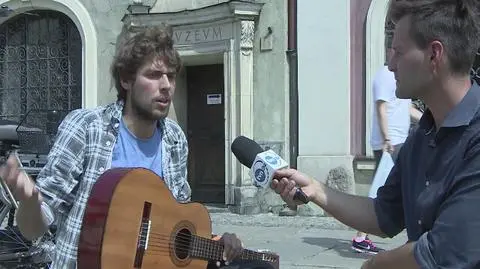 Javier liczy że odzyska swoją gitarę