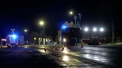 "Zjechał gwałtownie na przeciwległy pas". Trzej młodzi mężczyźni nie żyją