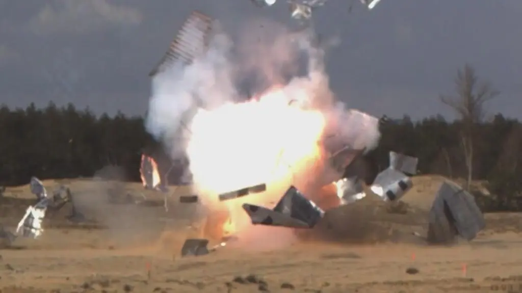 Wysadzenie modelu kadłuba TU-154M