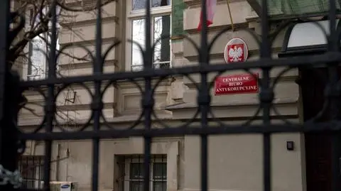 "Nazwałem go królem. Szybko osiągnął mistrzostwo w organizowaniu przekrętów". Jak CBA zgubiło milion złotych