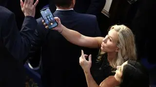 Marjorie Taylor Greene i połączenie z "DT" na telefonie