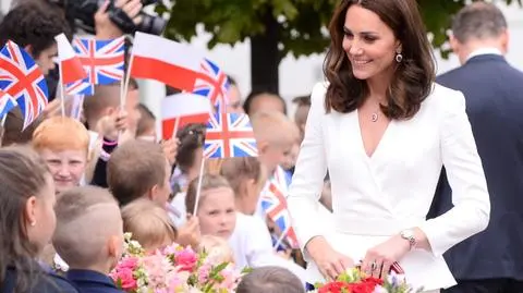 William and Kate took a walk on Krakowskie Przedmieście Royal Avenue
