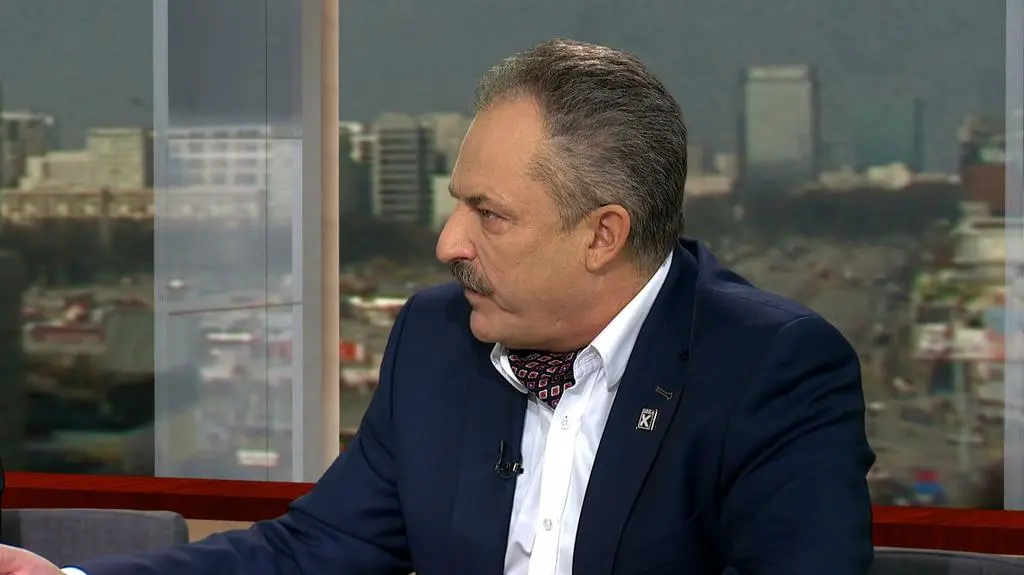 Jakubiak: ministrom powinno się odebrać odprawy