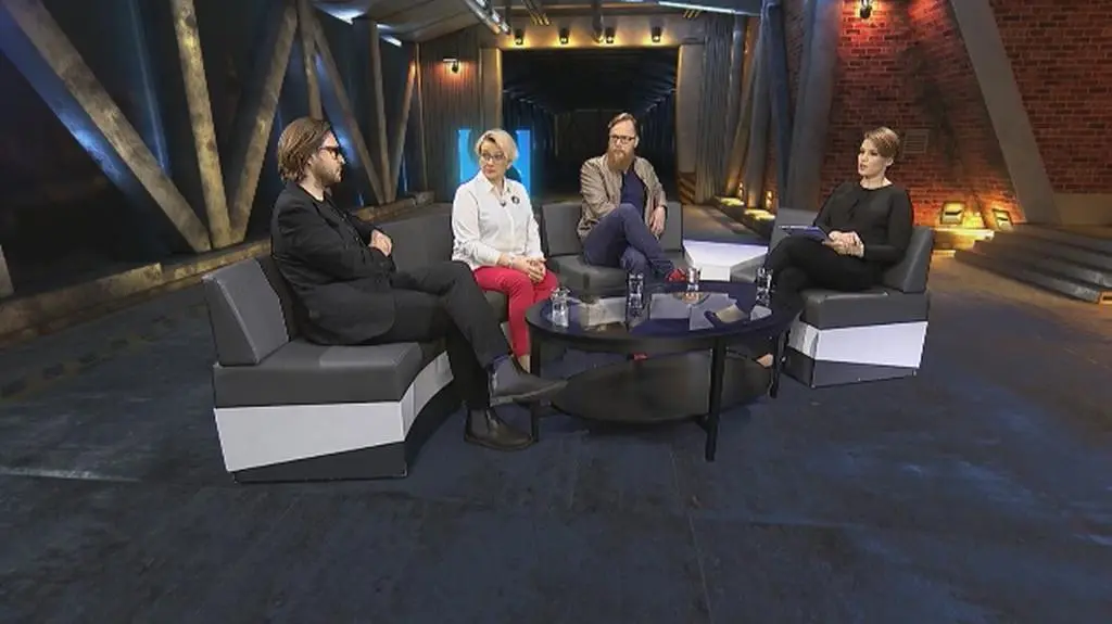 Dyskusja w Superwizjerze część 1