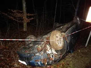 Przyczyna wypadku to niedostosowanie prędkości do warunków panujących na drodze