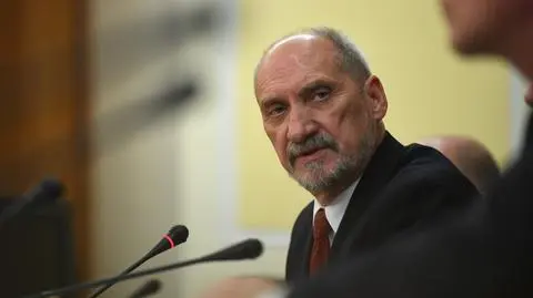 Błaszczak: Macierewicz zapobiegł groźnej transakcji