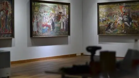 Wystawa zostanie otwarta w poniedziałek (19 czerwca). Można będzie ją oglądać do 6 sierpnia