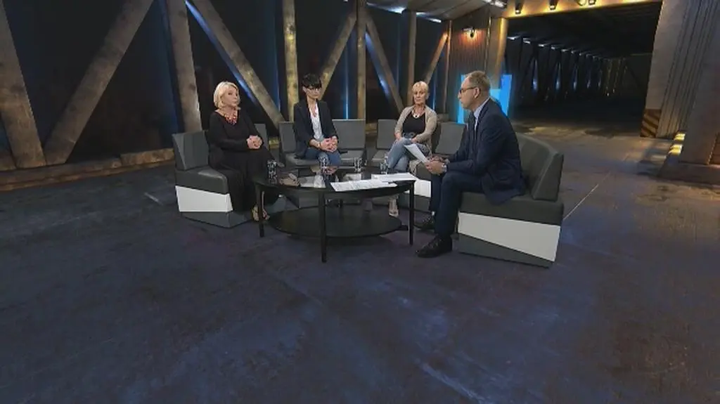 Osaczona we własnym domu.  Materiał Superwizjer TVN