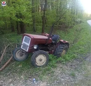 Był pijany. Jeździł pod lasem ciągnikiem 