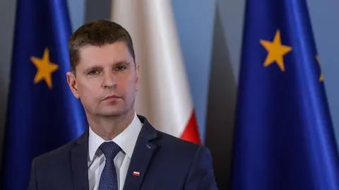 Minister poprawia przepisy o dyscyplinarkach, ale nadal nie wiadomo, czym jest "dobro dziecka"