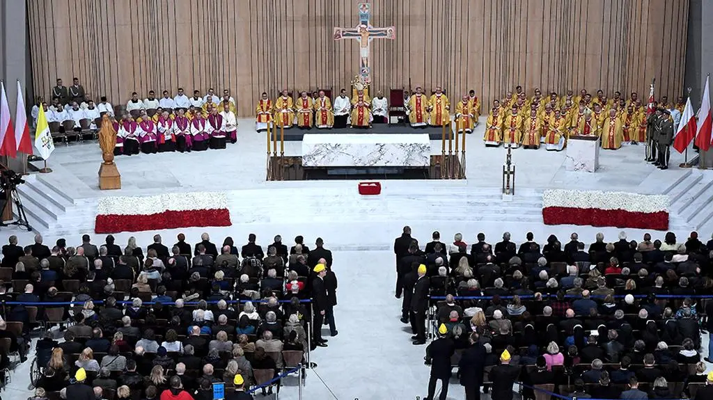 Trzeba się strzec pokusy instrumentalizacji Kościoła i państwa
