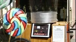 Oklejono aż 100 obiektów