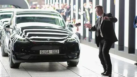 Tesla z rekordowymi wycenami akcji. Dzięki Trumpowi