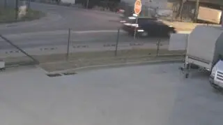 Nie zatrzymał się przed znakiem STOP i potrącił nastolatka jadącego motorowerem