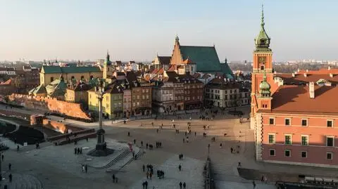 Dziadek niósł wnuczkę na rękach, łapał bańki mydlane. "Poślizgnął się i wypuścił dziecko"