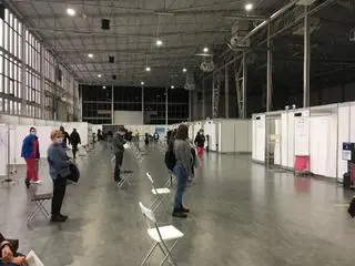 Punkt masowych szczepień na terenie MTP