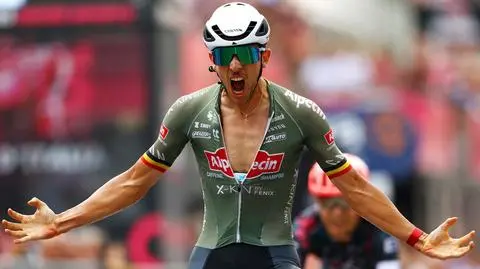 Zaskakujące rozstrzygnięcie etapu do Treviso. De Bondt najlepszy z ucieczki