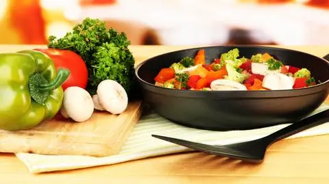 Produkt wycofany z obrotu. "Nie należy używać do kontaktu z żywnością"