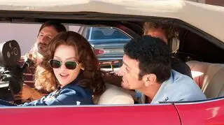 Amanda Seyfried i Hank Azaria
