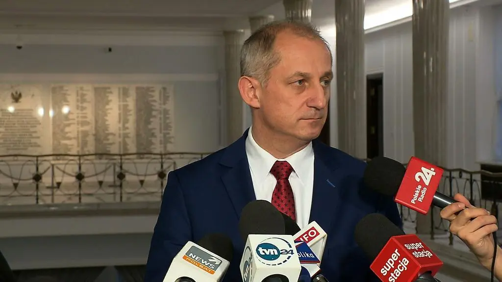 Neumann: trudno uznać go za postać kryształową