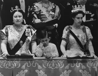 Czteroletni książę Karol na koronacji swojej matki, czerwiec 1953 roku