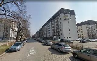 Internauta: ktoś strzela z broni palnej w okna bloków we Wrocławiu